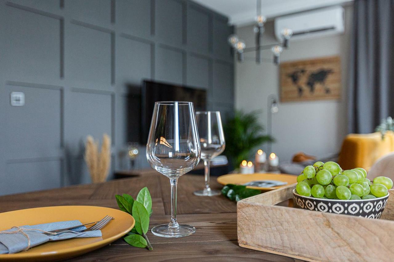Apartamenty Flat White Obywatelska 47Ab Жельона Гора Екстериор снимка