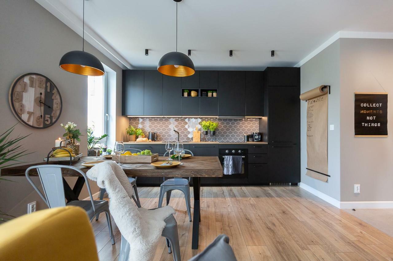 Apartamenty Flat White Obywatelska 47Ab Жельона Гора Екстериор снимка