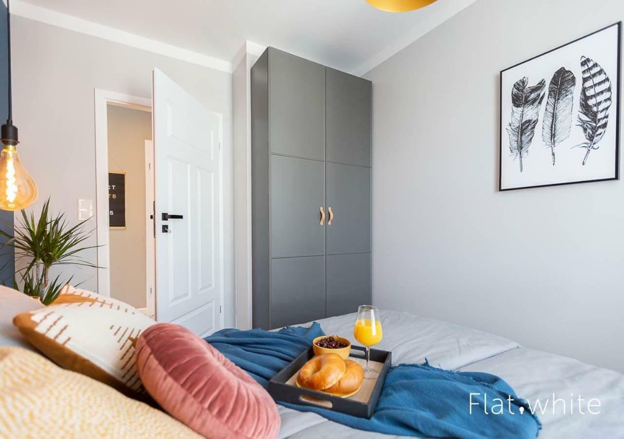 Apartamenty Flat White Obywatelska 47Ab Жельона Гора Екстериор снимка