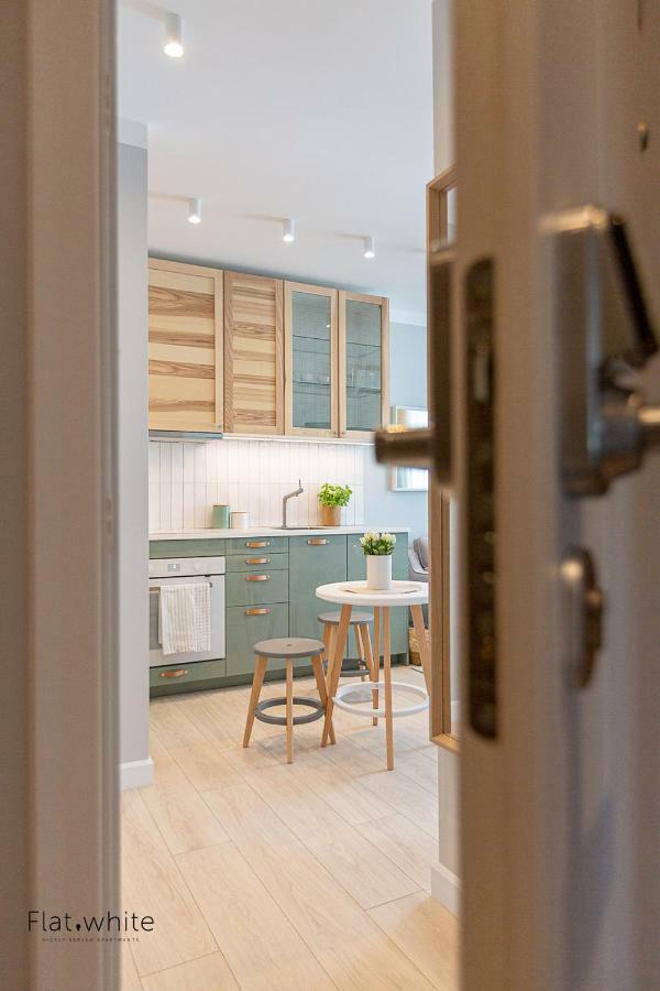 Apartamenty Flat White Obywatelska 47Ab Жельона Гора Екстериор снимка